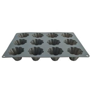 Maxi-plaque en silicone pour 30 cannelés - 15 x 18 cm