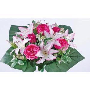 Vase en marbre de roses et lys - Ciment et tissus - H 36 cm - Différents coloris