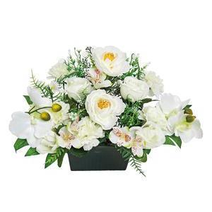 Jardinière de renoncules, roses et orchidées et œillets synthétiques - 16 x H 27 x 10 cm - Différents coloris - Vert, blanc