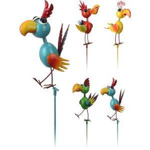 Oiseau sur pique en métal - 22 x H 66 cm - Différents modèles
