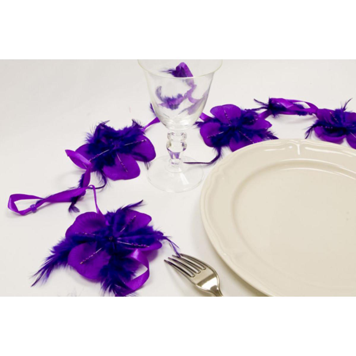 Guirlande de fleurs et plumes - Plumes et polyester - 2 m - Violet prune