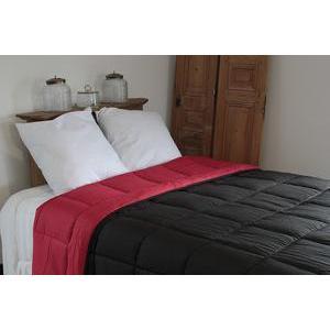 Couette - 100 % polyester - 140 x 200 cm - Noir et rouge