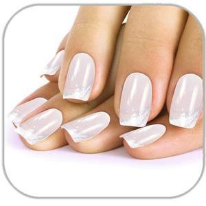 Faux ongles french blanche biseauté traits argents