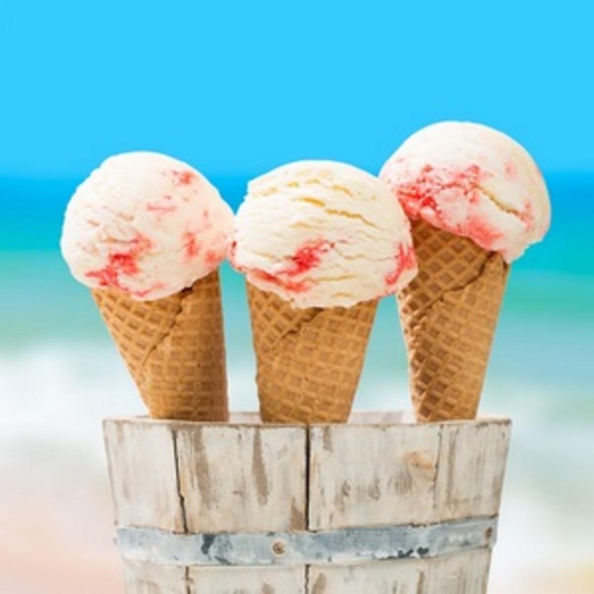 Serviettes imprimées 33 x 33 cm x 20 pièces beach icecreams