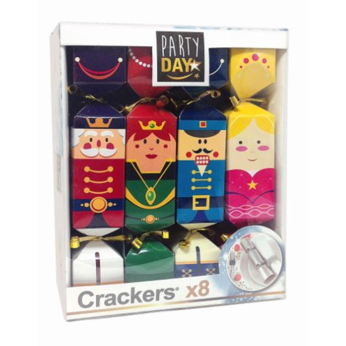 8 crackers nutcracker