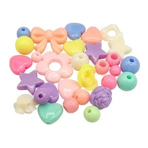 Perles acrylique pastel différentes tailles x 13g