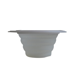Passoire rétractable en silicone - diamètre 18 cm - blanc