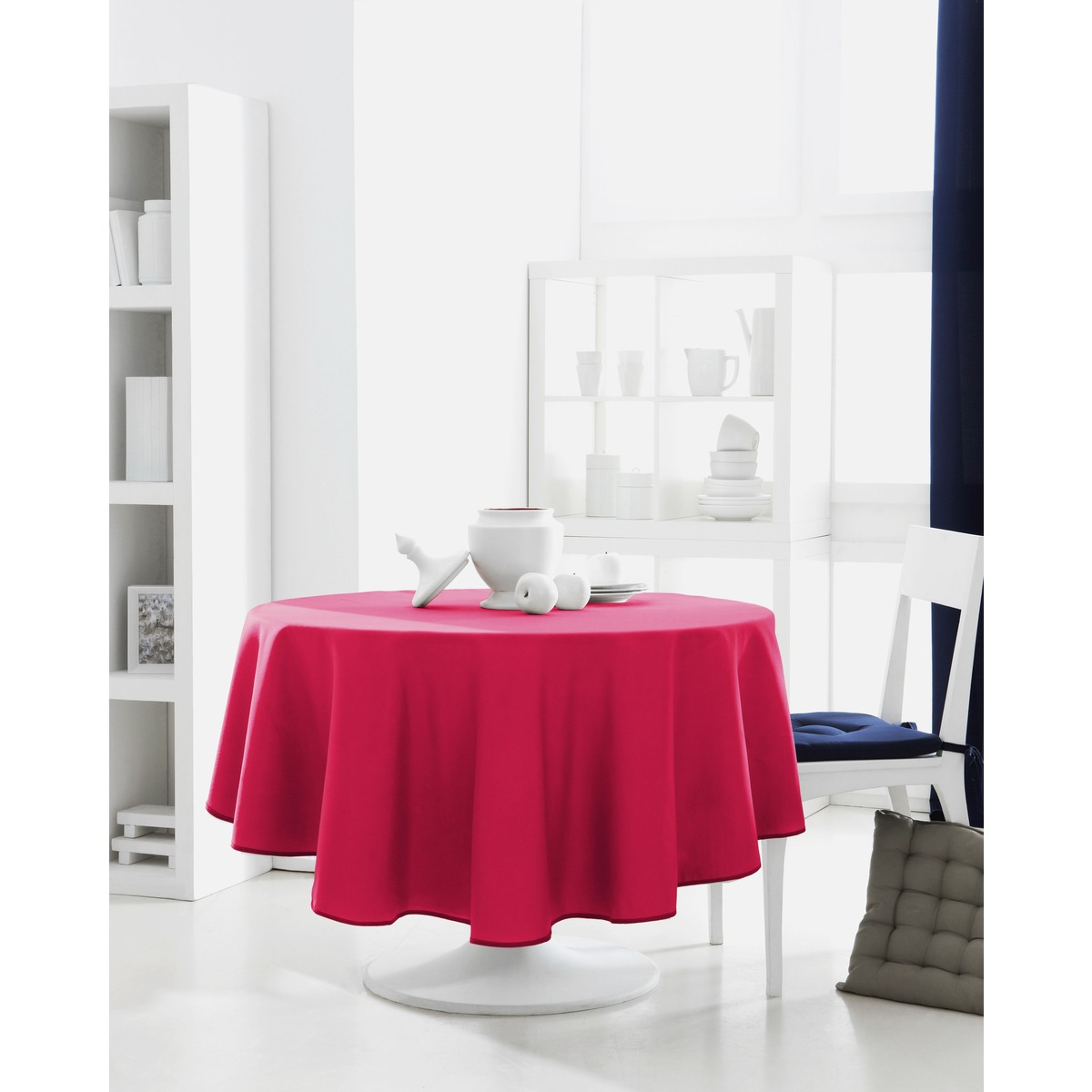 Nappe de table ronde 100% coton 180 cm - Rose jus de myrtille Nappe de table ronde 100% coton 180 cm - Rose jus de myrtille