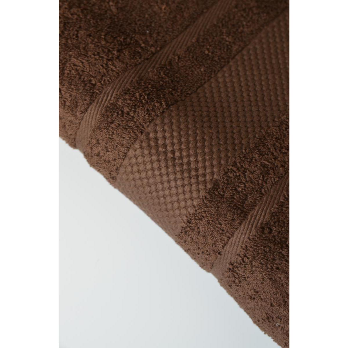 Serviette invité 100% coton peigné 30 x 50 cm - marron chocolat Serviette invité 100% coton peigné 30 x 50 cm - marron chocolat