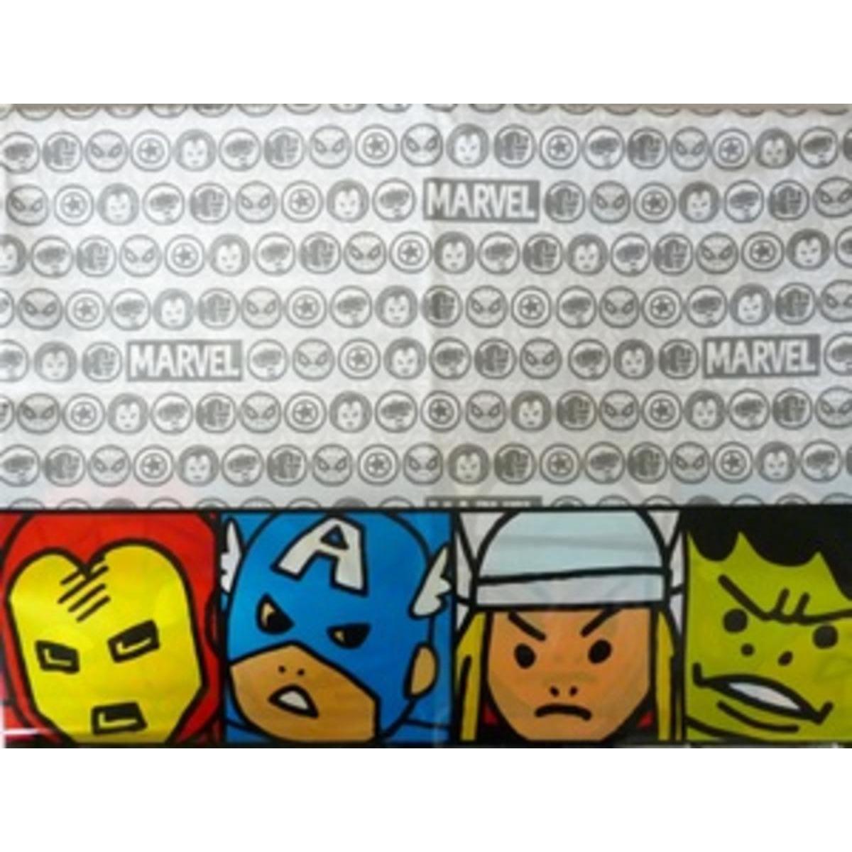Avengers team power nap plastique 120 x 180 cm x 1 pièce m2
