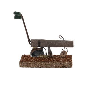 Outils pour la crèche - 7 x 5 x 7 cm - Différents modèles