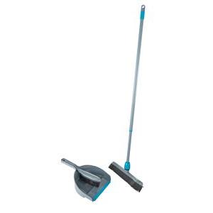 Accessoires De Menage Balais Brosses Et Bassines Pas Cher La