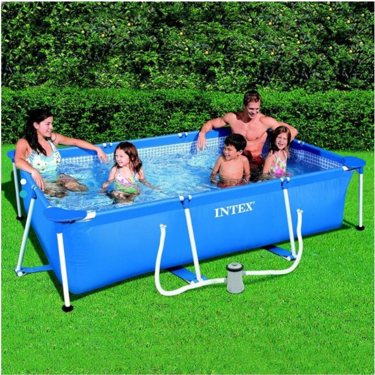 piscine tubulaire rectangulaire 300 x h 75 x 200 cm bleu intex la fete de l eau la foir fouille