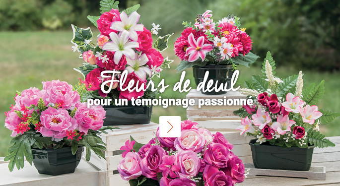 Fleurs Et Plaques Funéraires Pour La Toussaint La Foirfouille